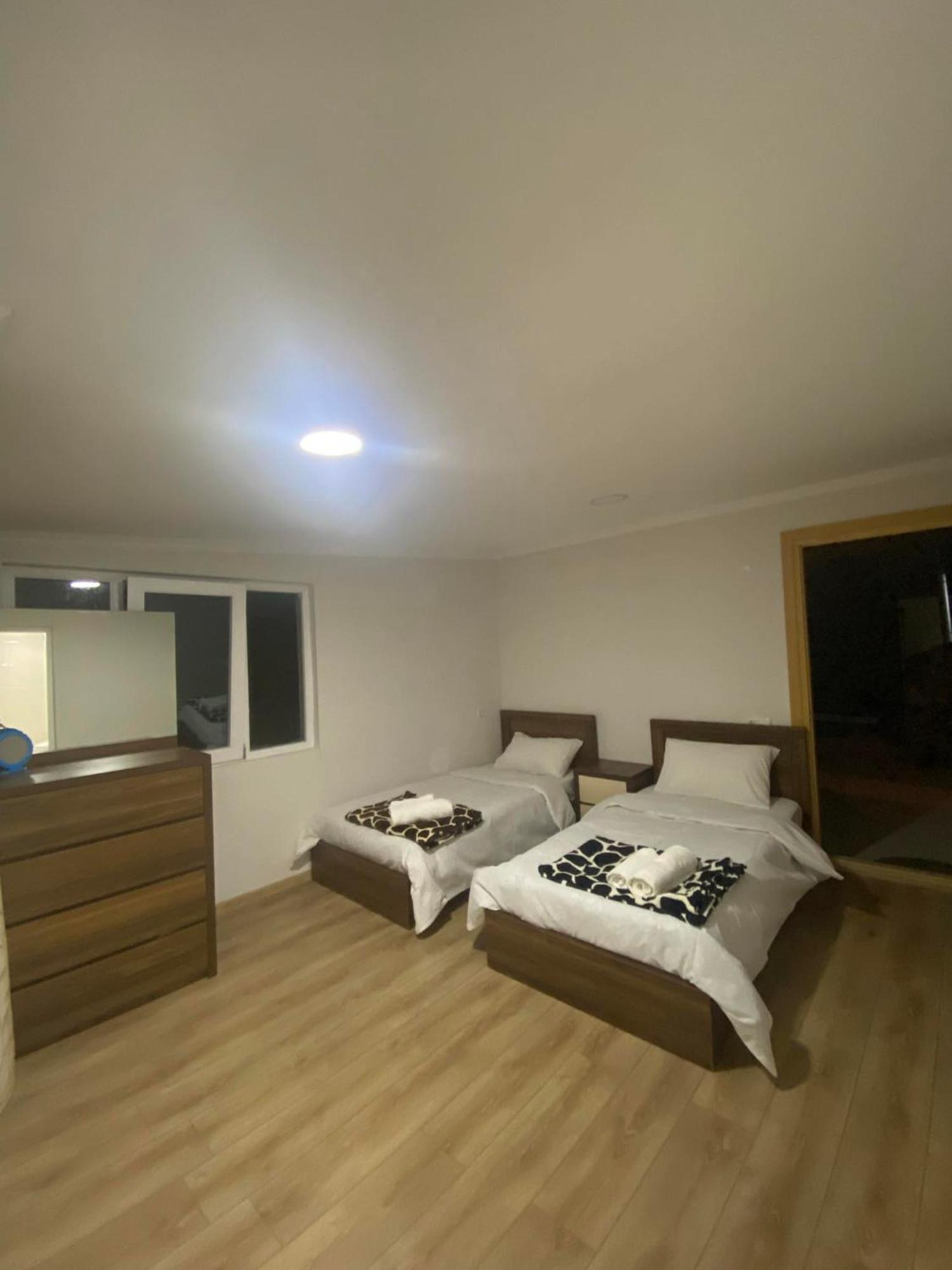 Tebdi Qor, Warm Home เมสเตีย ภายนอก รูปภาพ
